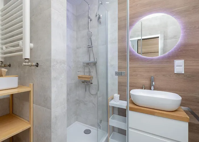 דירה Modern With Swimming Pool In Hanza Tower By Renters שצ'צ'ין