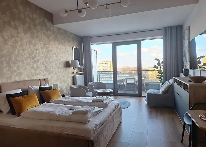 Modern With Swimming Pool In Hanza Tower By Renters * שצ'צ'ין